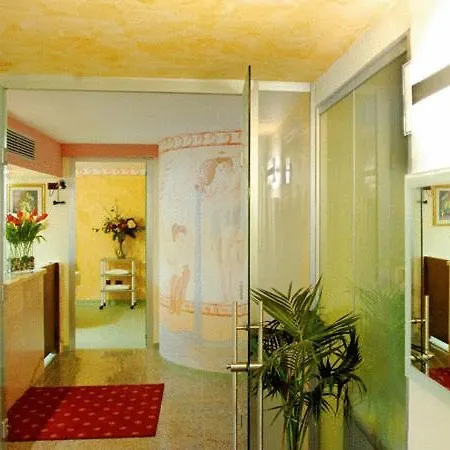 Hotel Ferrari Salsomaggiore Terme
