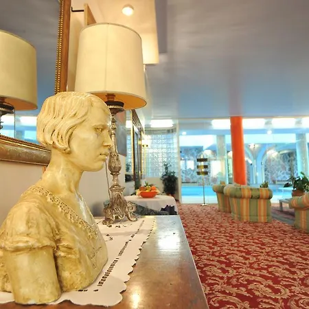 Ferrari Hotel
